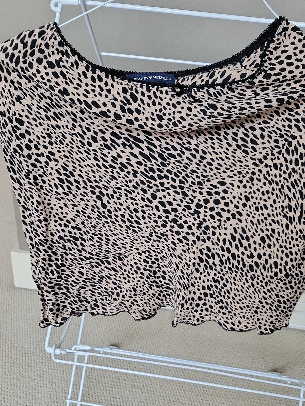 Brandy Melville Beige and Black Leopard Print Skirt